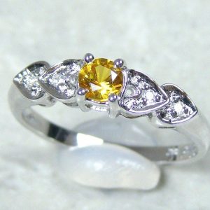 Gold .40 Carat Sapphire Ring