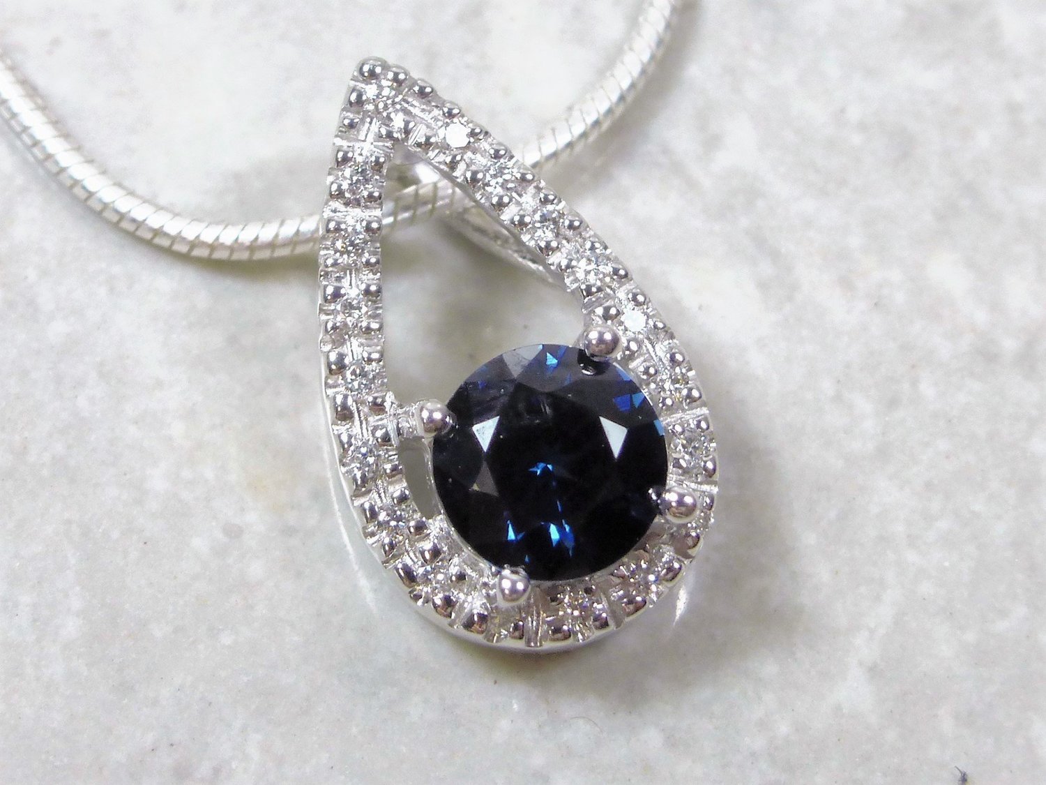 Deep Blue 1 Carat Sapphire Pendant